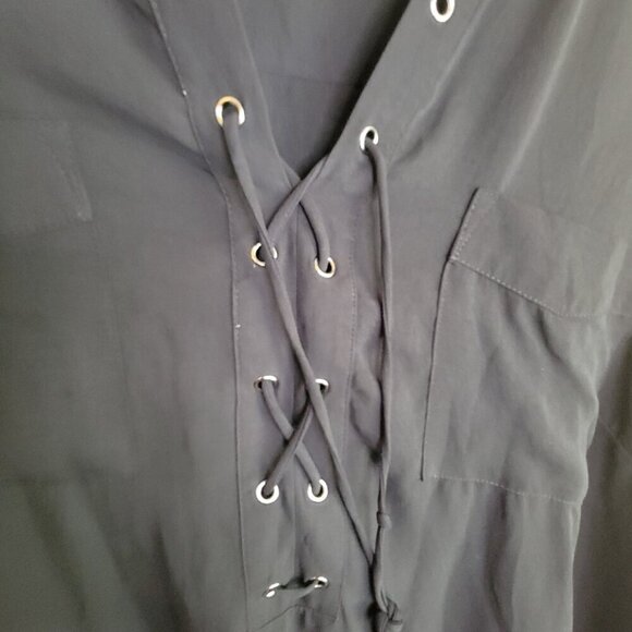 a.n.a A New Approach black romantic long sleeve, lace up blouse plus size 3x - Picture 4 of 11